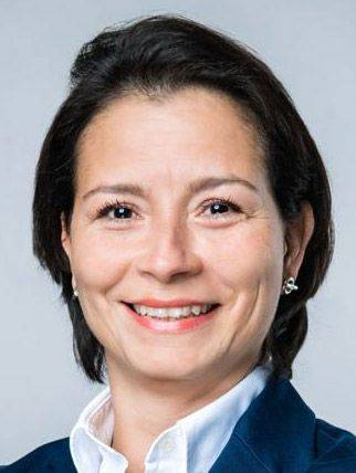 Claudia Cruz Feij